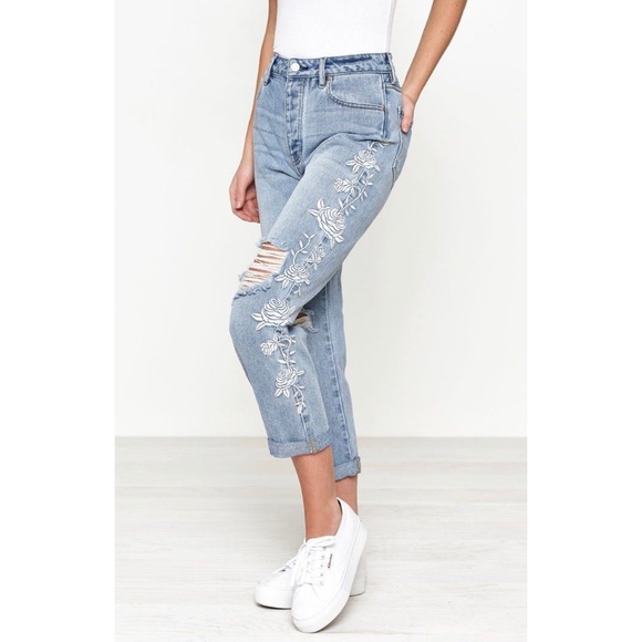 PacSun Denim - Pacsun Bullhead Floral High Rise Mom Jean
